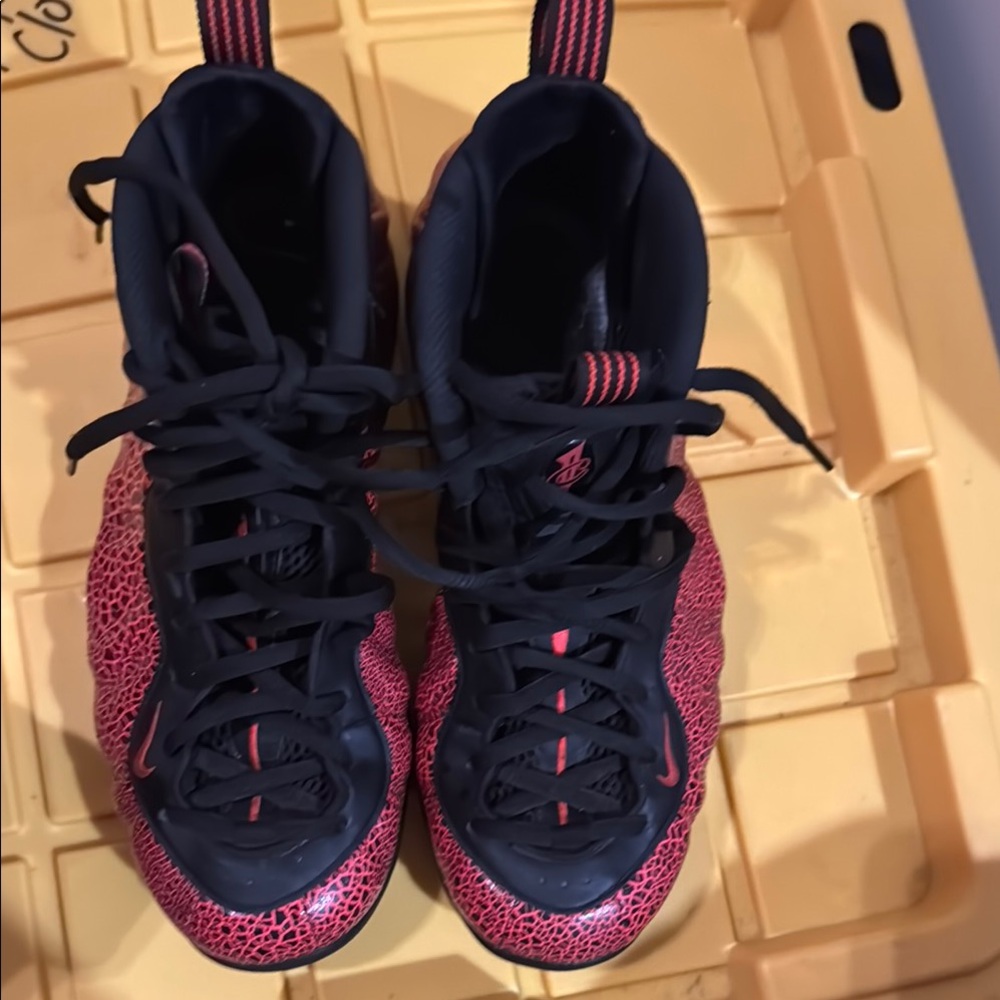 Nike Black and Red Sneakers